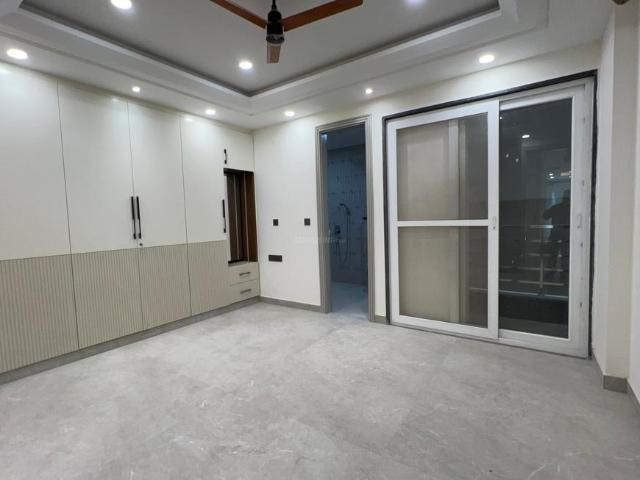 3 BHK Independent Builder Floor in Sector 8 Dwarka for resale New Delhi. The reference number is 20774654