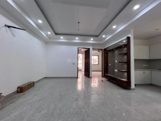 3 BHK Independent Builder Floor in Sector 8 Dwarka for resale New Delhi. The reference number is 20718365