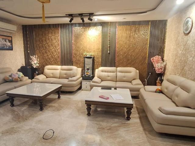 3 BHK Independent Builder Floor in Sector 8 Dwarka for resale New Delhi. The reference number is 20823793