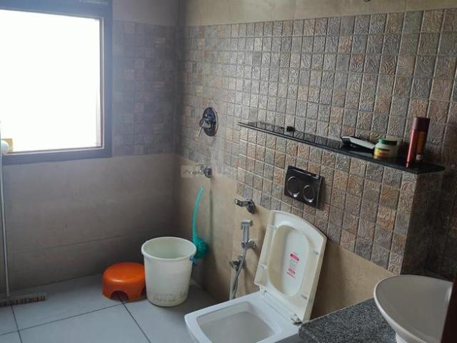 3 BHK Independent Builder Floor in Sector 9 for rent Gurgaon. The reference number is 10898118