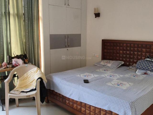 3 BHK Independent Builder Floor in Sector 9 for rent Gurgaon. The reference number is 20631604
