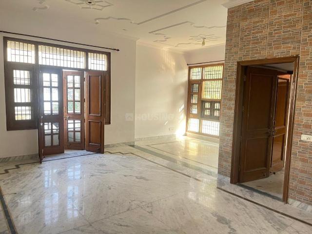 3 BHK Independent Builder Floor in Sector 9 for rent Panchkula. The reference number is 16710362