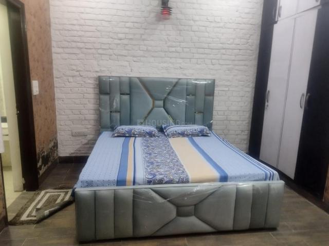 3 BHK Independent Builder Floor in Sector 104 for rent Noida. The reference number is 20298300
