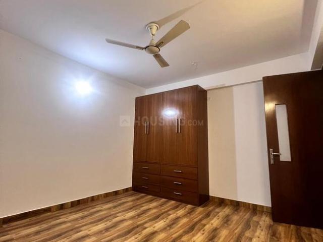 3 BHK Independent Builder Floor in Sector 105 for rent Noida. The reference number is 19196120