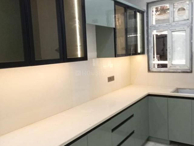 3 BHK Apartment in Sector 104 for resale Noida. The reference number is 18256308