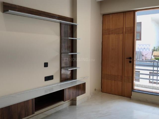 3 BHK Independent Builder Floor in Sector 10 for resale Gurgaon. The reference number is 20407230