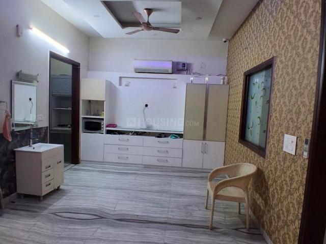 3 BHK Independent Builder Floor in Sector 11 for rent Faridabad. The reference number is 20373467