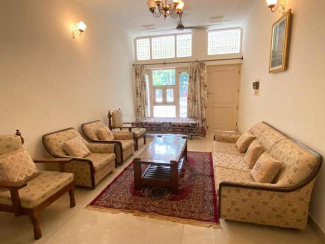 3 BHK Independent Builder Floor in Sector 11 for rent Panchkula. The reference number is 20406119