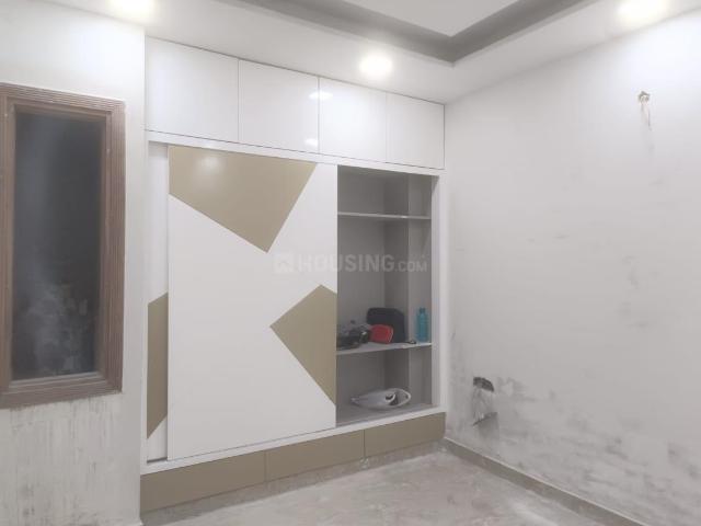 3 BHK Independent Builder Floor in Sector 11 Rohini for resale New Delhi. The reference number is 18398769
