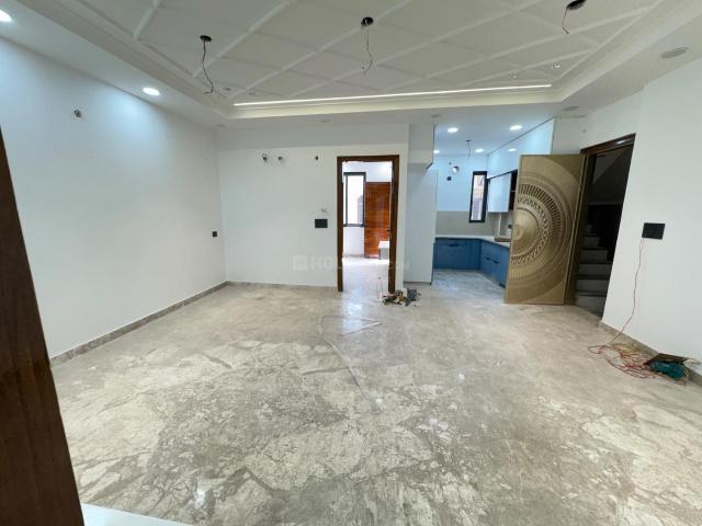 3 BHK Independent Builder Floor in Sector 11 Rohini for resale New Delhi. The reference number is 20568247