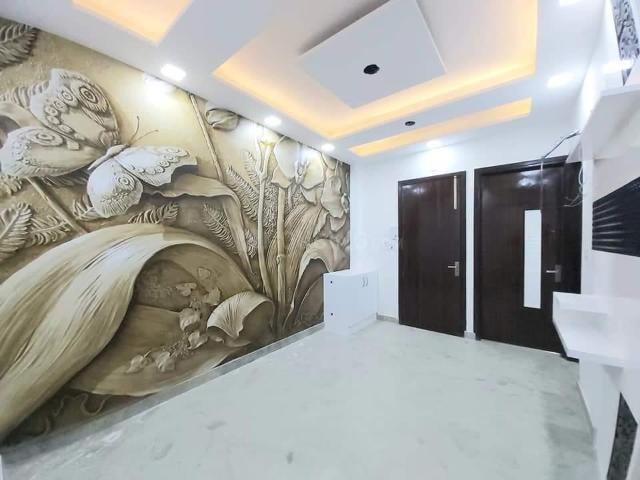 3 BHK Independent Builder Floor in Sector 11 Rohini for resale New Delhi. The reference number is 20584883