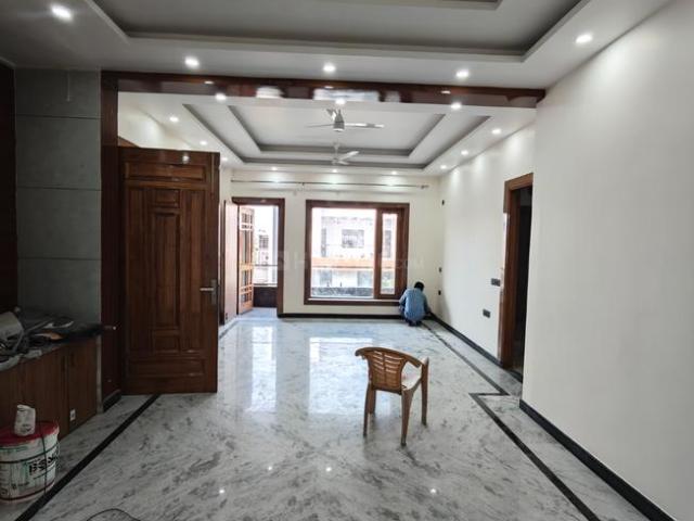 3 BHK Independent Builder Floor in Sector 122 for rent Noida. The reference number is 16850217