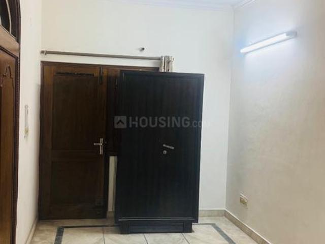 3 BHK Independent Builder Floor in Sector 14 Rohini for rent New Delhi. The reference number is 19338306