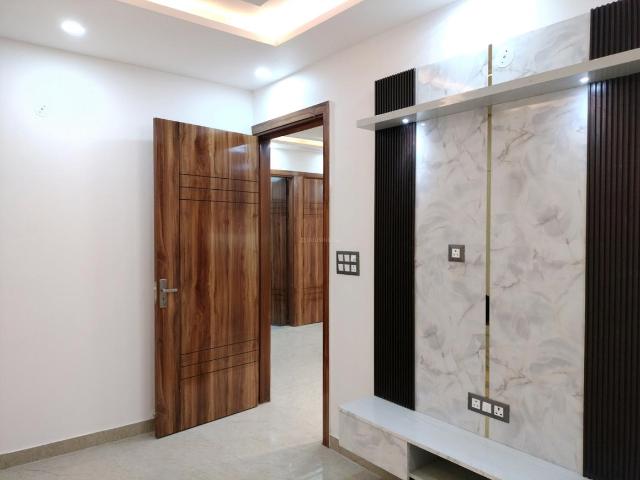 3 BHK Independent Builder Floor in Sector 15 Dwarka for resale New Delhi. The reference number is 20482740