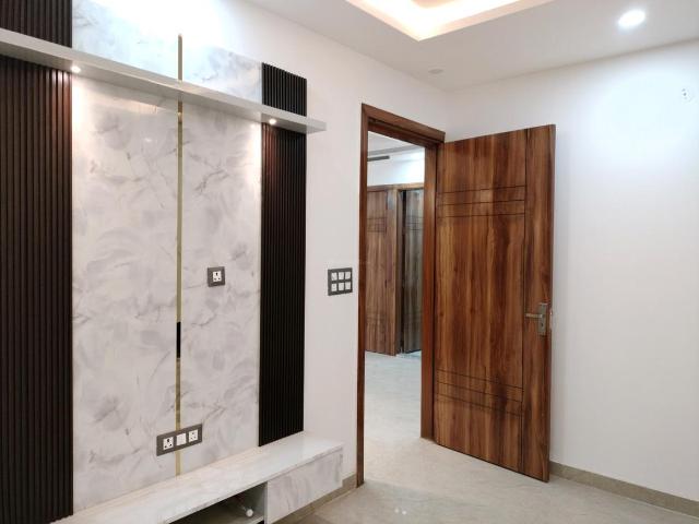 3 BHK Independent Builder Floor in Sector 15 Dwarka for resale New Delhi. The reference number is 20599907