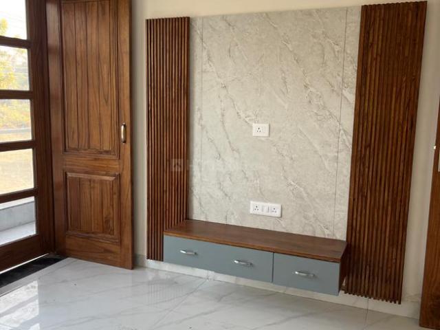 3 BHK Independent Builder Floor in Sector 15 for resale Panchkula. The reference number is 19365584
