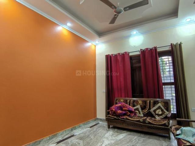 3 BHK Independent Builder Floor in Sector 15 Part 1 for rent Gurgaon. The reference number is 20579027