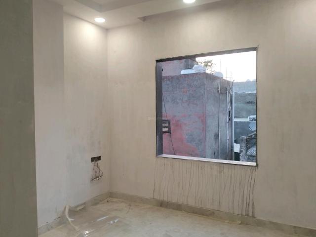 3 BHK Independent Builder Floor in Sector 15 Rohini for resale New Delhi. The reference number is 19952314