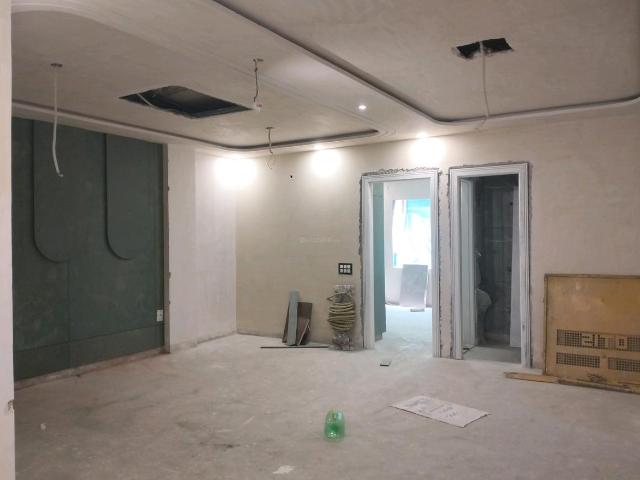 4 BHK Independent Builder Floor in Sector 17 Rohini for resale New Delhi. The reference number is 20269611