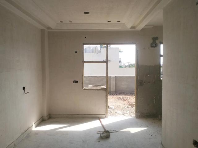 3 BHK Independent Builder Floor in Sector 16 Rohini for resale New Delhi. The reference number is 20277047