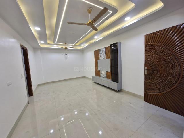 3 BHK Independent Builder Floor in Sector 23 Dwarka for resale New Delhi. The reference number is 20711673