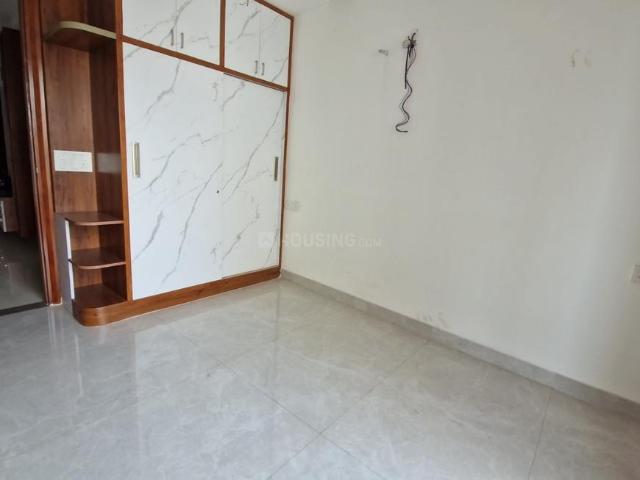 3 BHK Independent Builder Floor in Pochanpur Colony for resale New Delhi. The reference number is 20771499