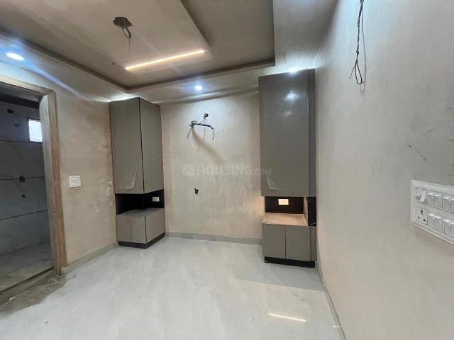 3 BHK Independent Builder Floor in Sector 23 Dwarka for resale New Delhi. The reference number is 20080129