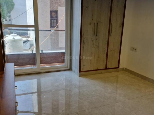3 BHK Independent Builder Floor in Pochanpur Colony for resale New Delhi. The reference number is 20189913