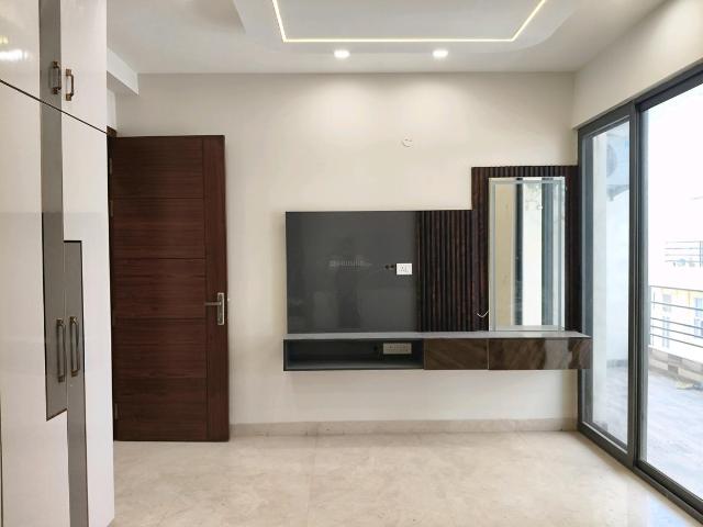 3 BHK Independent Builder Floor in Sector 23 for resale Gurgaon. The reference number is 18899554