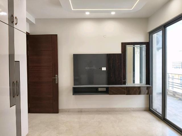 3 BHK Independent Builder Floor in Sector 23 for resale Gurgaon. The reference number is 18899657
