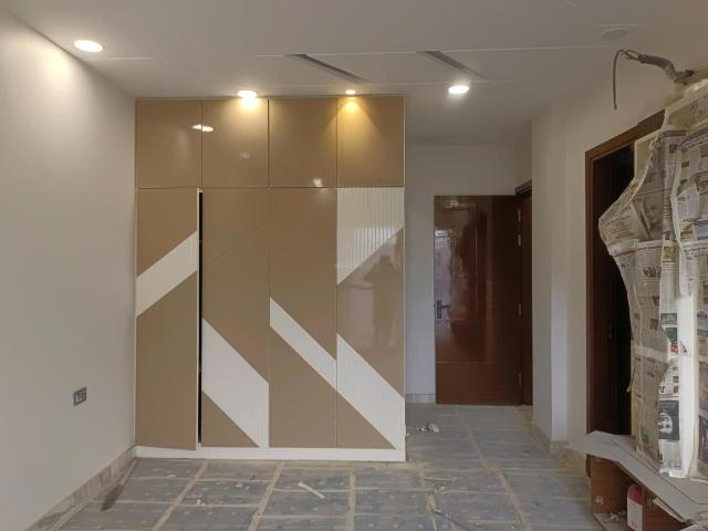 4 BHK Independent Builder Floor in Sector 23 Rohini for resale New Delhi. The reference number is 19893262