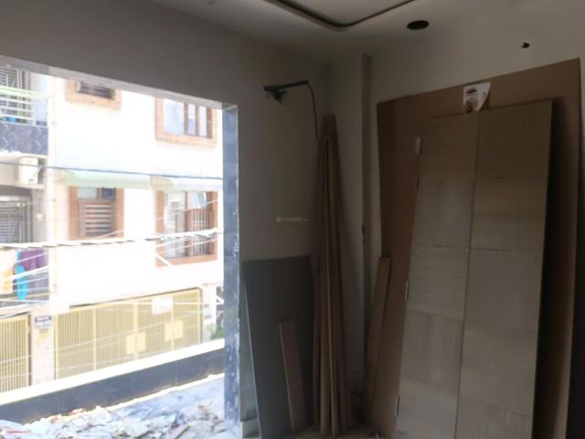 3 BHK Independent Builder Floor in Sector 23 Rohini for resale New Delhi. The reference number is 20340061