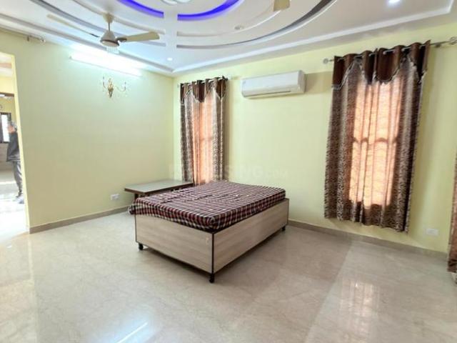 3 BHK Independent Builder Floor in Sector 23A for rent Gurgaon. The reference number is 19976214