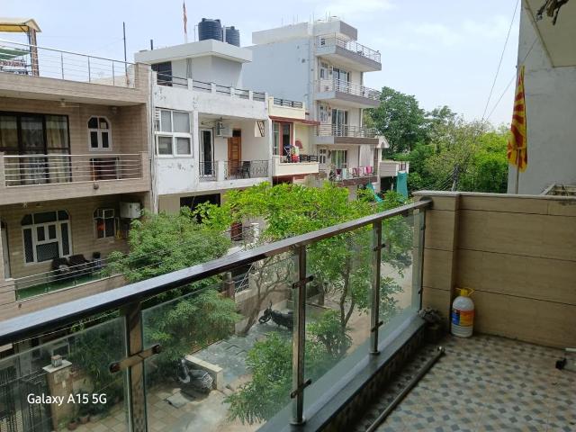 3 BHK Independent Builder Floor in Sector 23A for rent Gurgaon. The reference number is 20100048