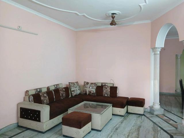 3 BHK Independent Builder Floor in Sector 21 for rent Gurgaon. The reference number is 20432787