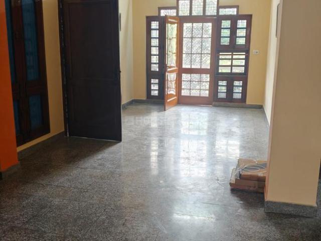 3 BHK Independent Builder Floor in Sector 22 for rent Noida. The reference number is 20204875
