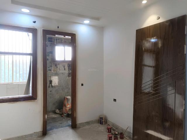 3 BHK Independent Builder Floor in Sector 22 Rohini for resale New Delhi. The reference number is 19215873