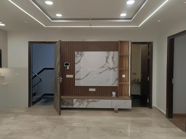 3 BHK Independent Builder Floor in Sector 22 Rohini for resale New Delhi. The reference number is 20055692
