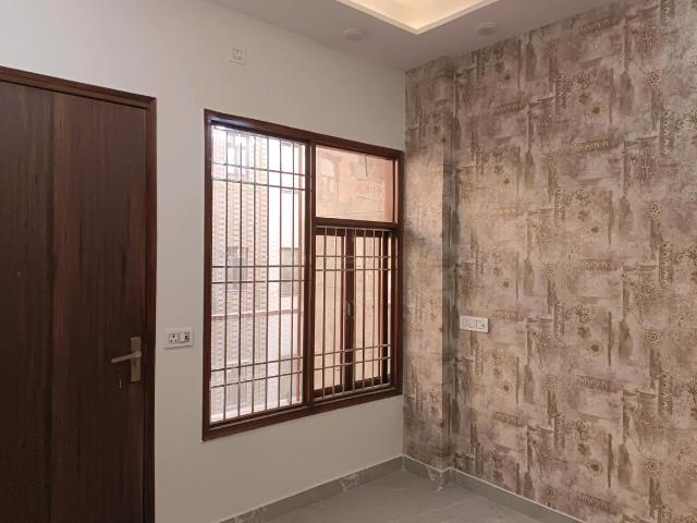 3 BHK Independent Builder Floor in Sector 24 Rohini for resale North West Delhi. The reference number is 15894877