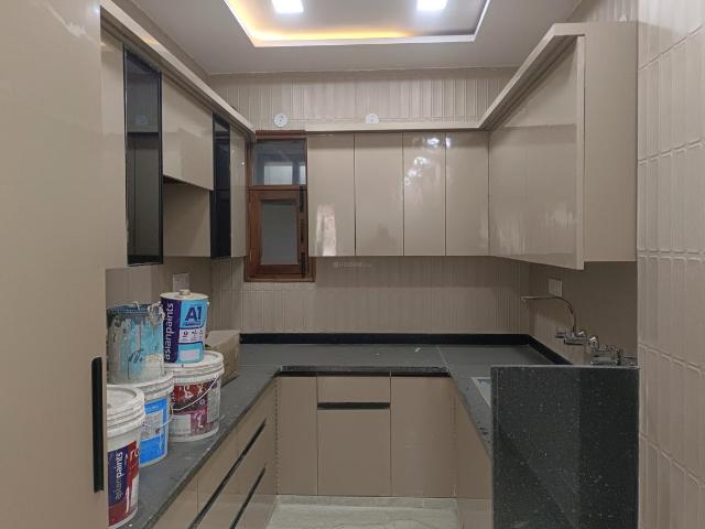 3 BHK Independent Builder Floor in Sector 24 Rohini for resale New Delhi. The reference number is 19642369