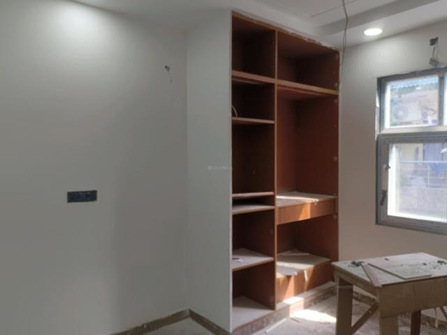 3 BHK Independent Builder Floor in Sector 25 Rohini for resale New Delhi. The reference number is 20419668