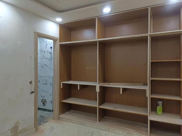 3 BHK Independent Builder Floor in Sector 25 Rohini for resale New Delhi. The reference number is 20182329
