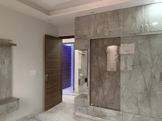 3 BHK Independent Builder Floor in Sector 25 Rohini for resale North West Delhi. The reference number is 16956260