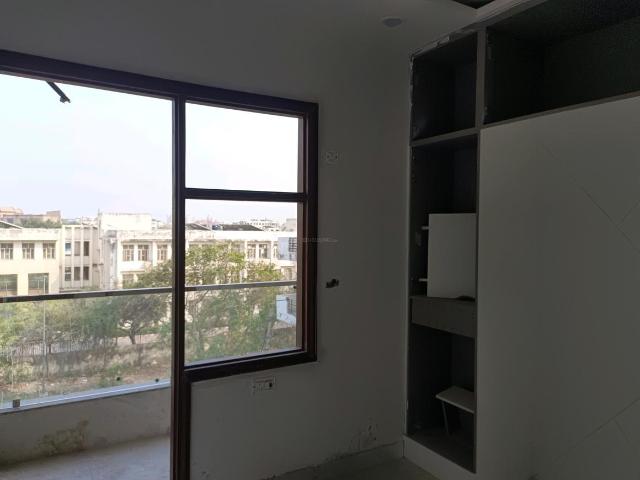 3 BHK Independent Builder Floor in Sector 25 Rohini for resale North West Delhi. The reference number is 17044214