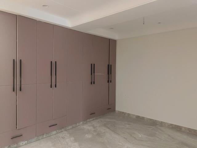 4 BHK Independent Builder Floor in Sector 25 Rohini for resale New Delhi. The reference number is 20287552