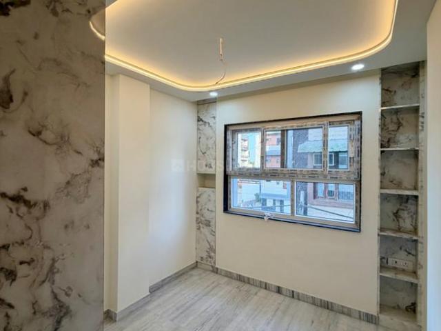 3 BHK Independent Builder Floor in Sector 29 Rohini for resale New Delhi. The reference number is 19970931