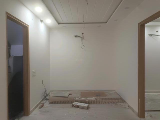 3 BHK Independent Builder Floor in Sector 29 Rohini for resale New Delhi. The reference number is 19025404