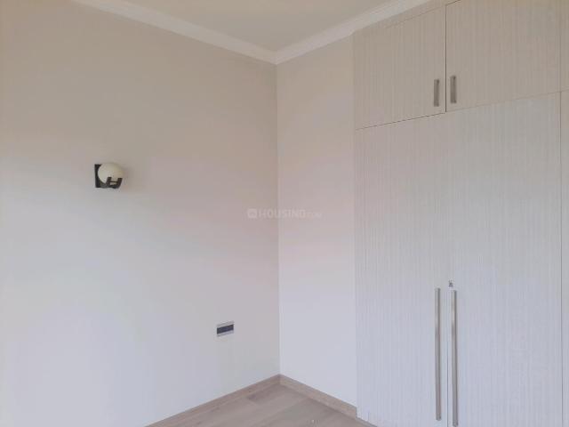 3 BHK Independent Builder Floor in Sector 32 for rent Sohna. The reference number is 20053031