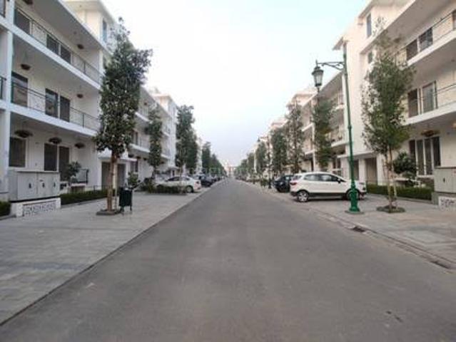 3 BHK Independent Builder Floor in Sector 32 for rent Sohna. The reference number is 20723354