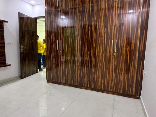 3 BHK Independent Builder Floor in Sector 3 Rohini for rent New Delhi. The reference number is 19655100